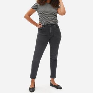 Everlane The Curvy Cheeky High Waist Washed Black Gray Denim Mom Jean 32 Regular
